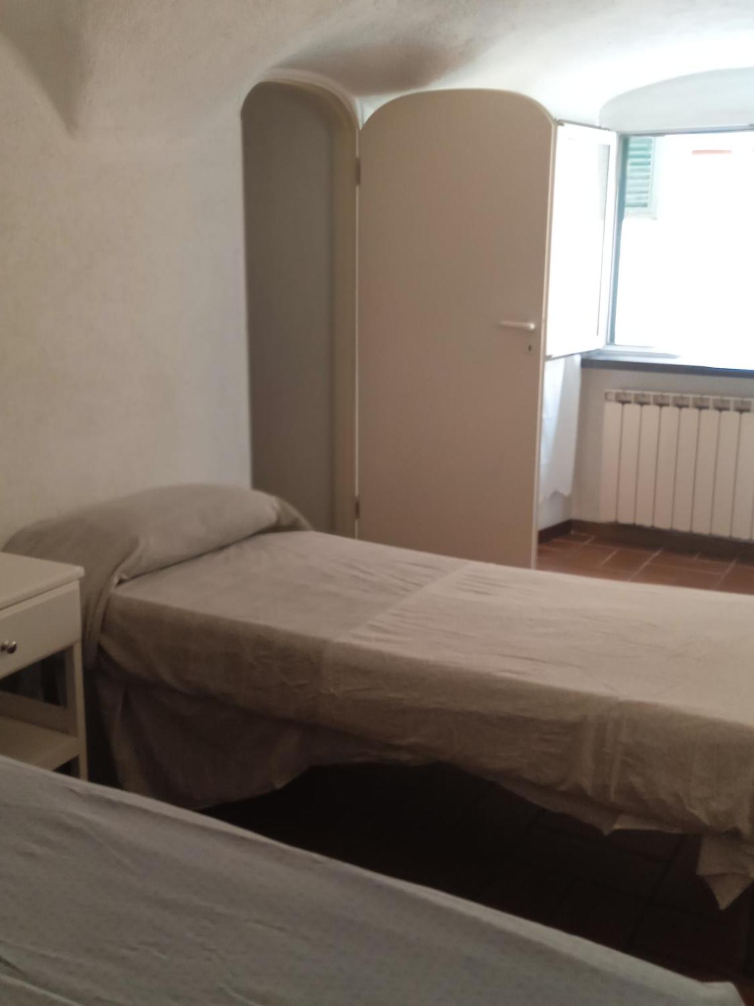 Appartamento I Mattoni Rossi Imperia Esterno foto